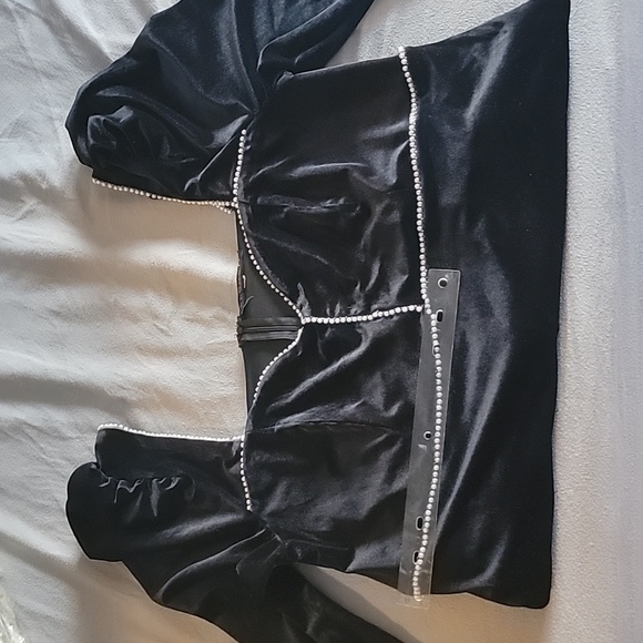 Eloquii Pearl Velvet Sweetheart Neckline Black Midi Dress, size 16 - Picture 6 of 8